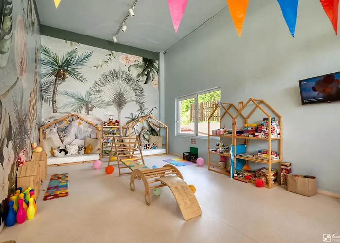 Курортний комплекс Georgioupolis & Aqua Park Ханья (Крит)