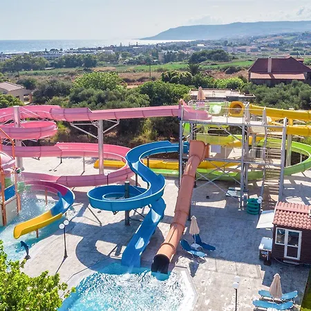 Georgioupolis & Aqua Park Resort 5*