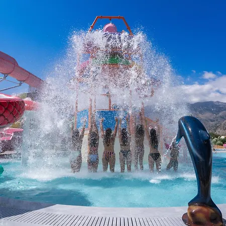 Georgioupolis & Aqua Park Üdülőközpont Hriszí Aktí Haniá
