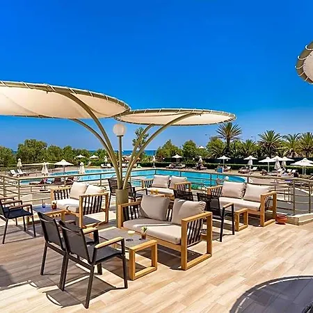 Georgioupolis & Aqua Park Resort 5*