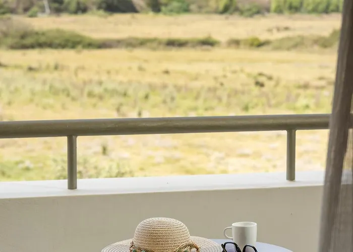 Georgioupolis & Aqua Park אתר נופש 5*