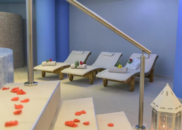 Georgioupolis & Aqua Park 5*